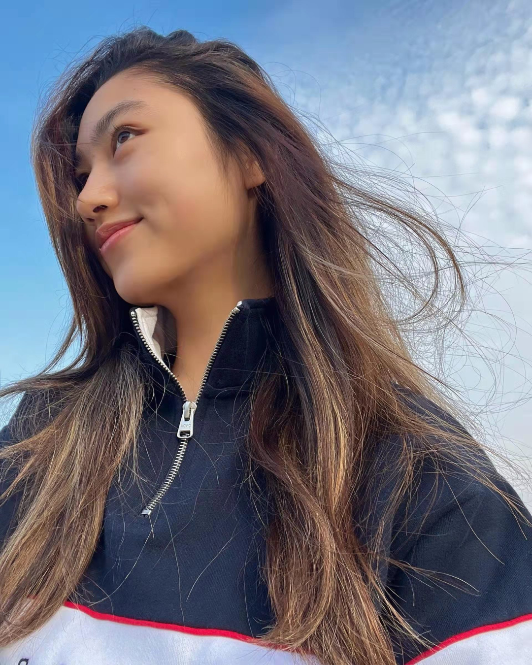 贺影帝爸爸67岁生日在!香港星二代晒儿时合照,拥逆天长腿被赞是天生超模休闲区蓝鸢梦想 - Www.slyday.coM 贺影帝爸爸67岁生日在!香港星二代晒儿时合照,拥逆天长腿被赞是天生超模休闲区蓝鸢梦想 - Www.slyday.coM