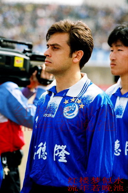 大连足球史上今天:99年大连万达0-1辽足,遭遇职业化后主场首败 大连足球史上今天:99年大连万达0-1辽足,遭遇职业化后主场首败