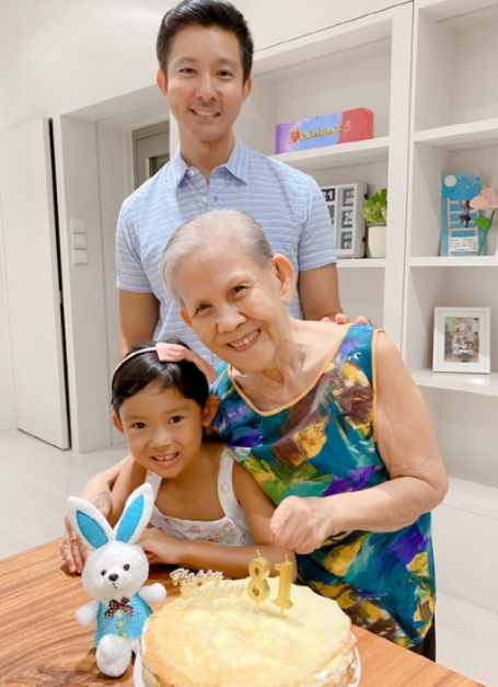 立威廉女儿被抨击相貌，霍建华女儿像老婆，吴尊女儿腿最长！