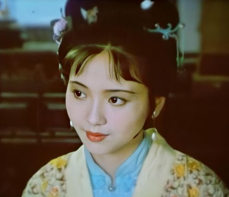 柔情似水、眉眼如画，这7位女星一眼不惊艳，却直击中国人的审美