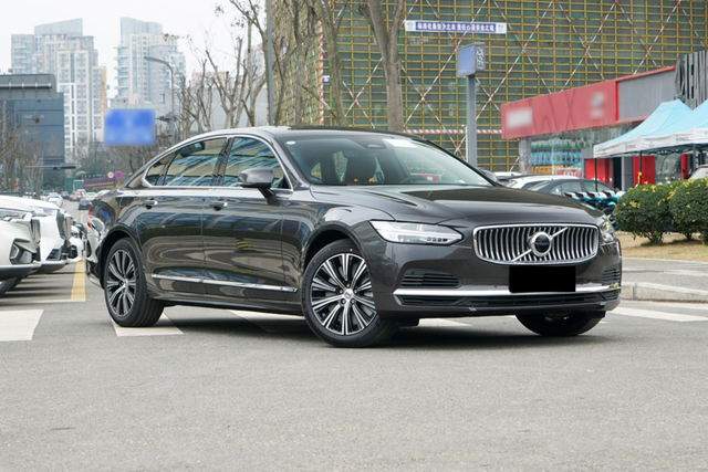 国内买车一定比国外贵?看看这几台出口车,良心大大滴!