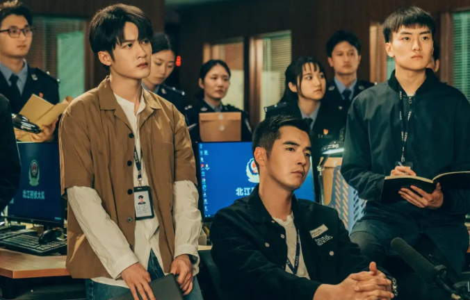 《爱情公寓》多人演技封神，展博新剧好评，陈赫娄艺潇却走不出来