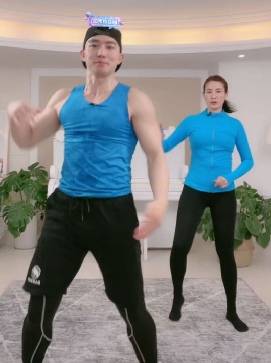 《爸哪5》现状:内地全“翻车”，港台搬内地，吴尊也不例外