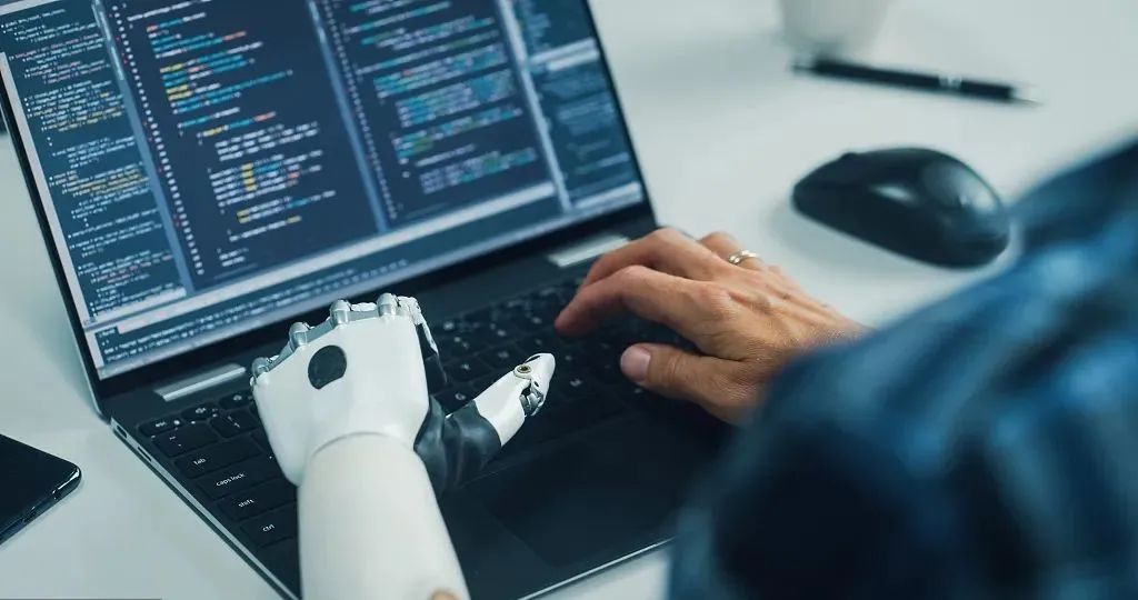 “完美绅士”微软的下个“杀手锏”