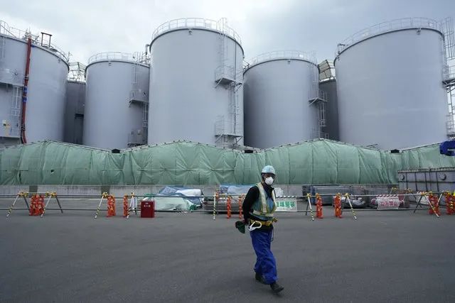 25日赴福岛第一核电厂,实地了解处理含氚污染水设备与设施