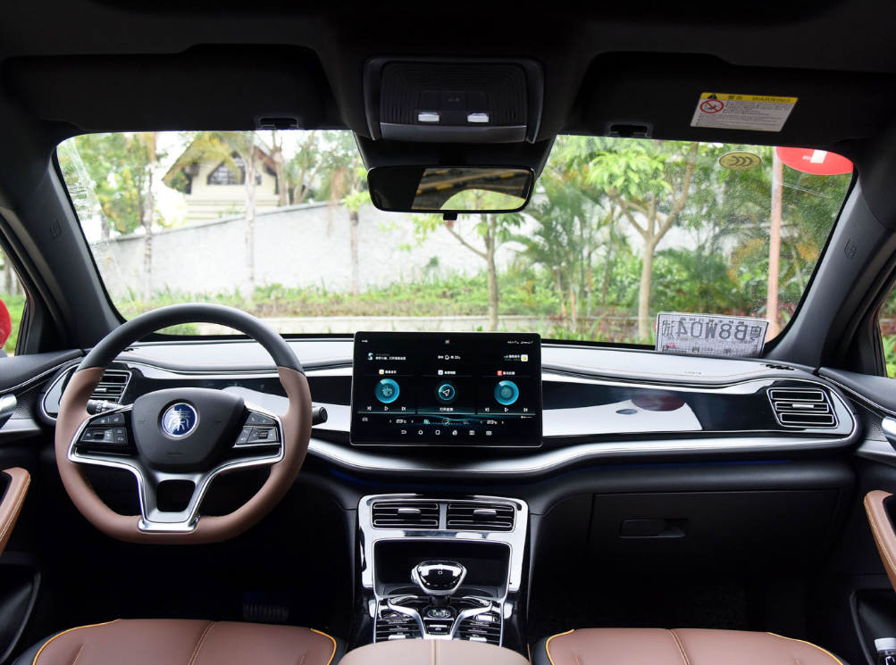 驱逐舰05上市,同样10来万,和比亚迪秦PLUS怎么选?