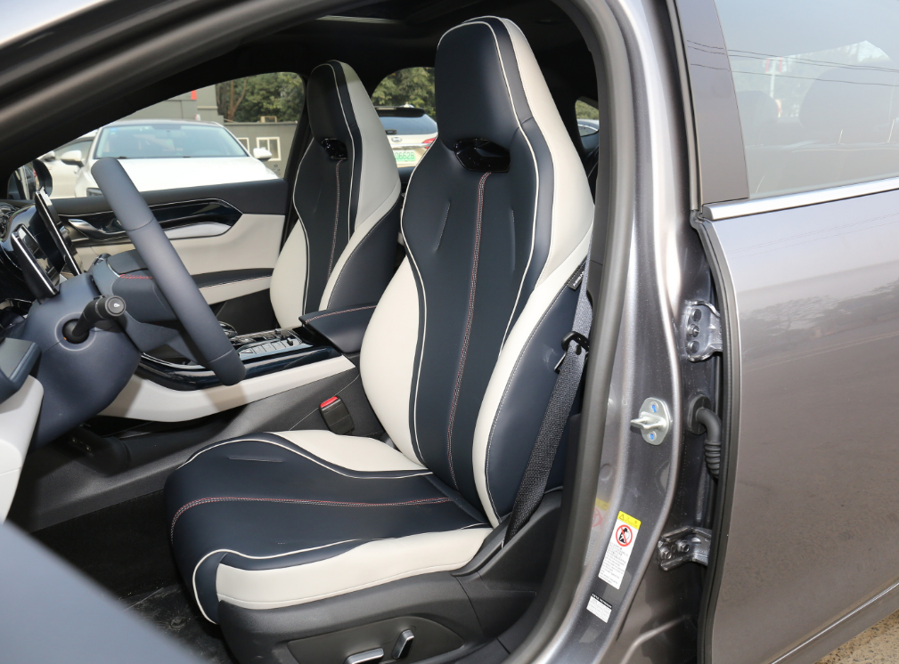 驱逐舰05上市,同样10来万,和比亚迪秦PLUS怎么选?