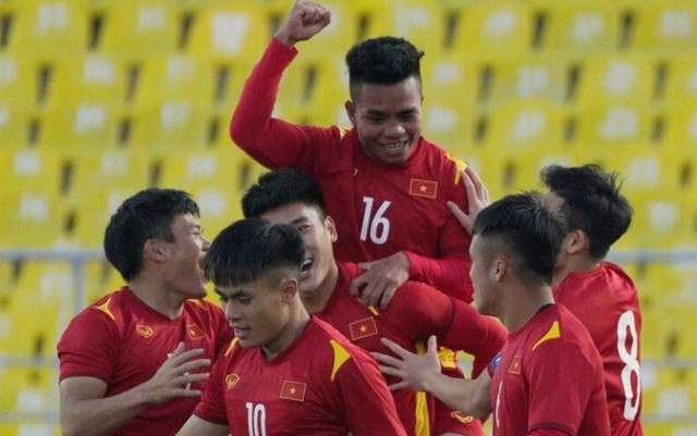 1-0！0-0！迪拜杯悲喜之夜：日本U21爆冷欧洲队，越南无缘开门红