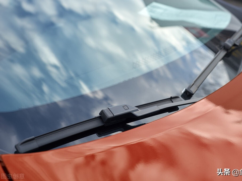 汽车雨刷很重要！好好保养让你安全驾驶！别等坏了才知道