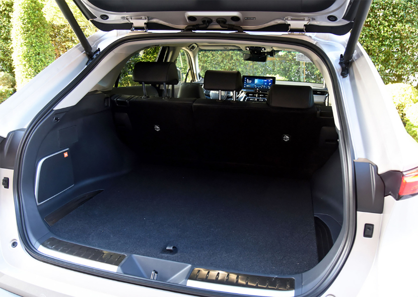 25-30万元买品质家用车 三款主流中型SUV推荐 威飒/途观L/探岳