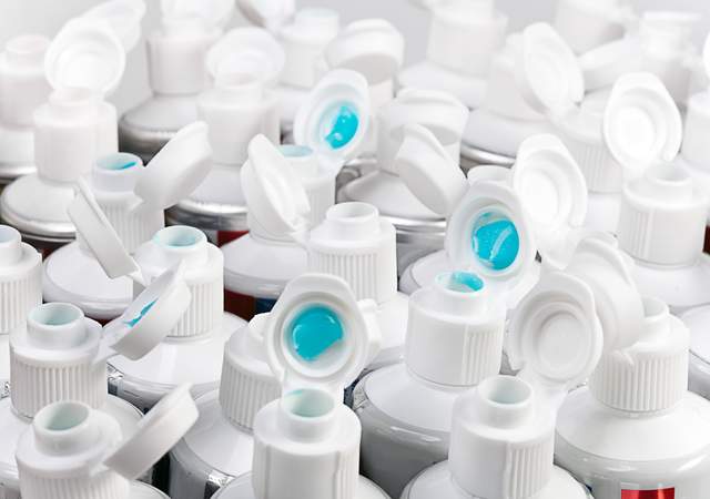 儿童牙膏靠谱吗？含氟牙膏能不能用？这样给娃选牙膏安全又靠谱