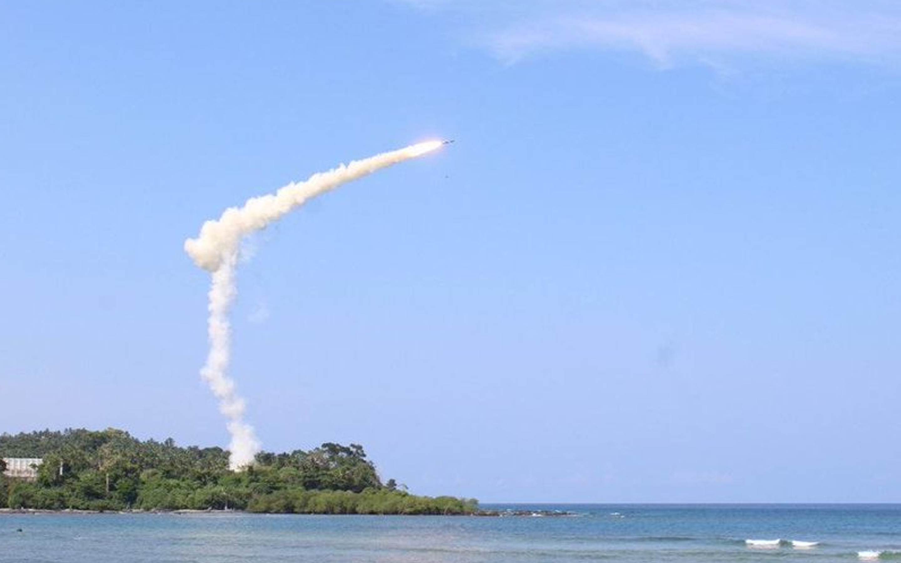 全球在为核战争做准备？俄高超刚打完，法试射空基，<a href=