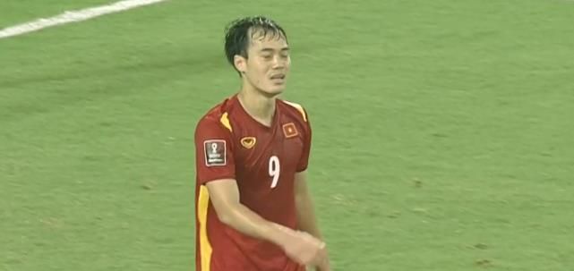 0-1小负,越南队又输球!世预赛排名或难超国足了