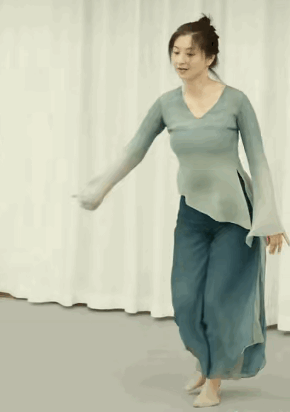 论常看常新和爆梗程度,谁比得过这两剧? 论常看常新和爆梗程度,谁比得过这两剧?