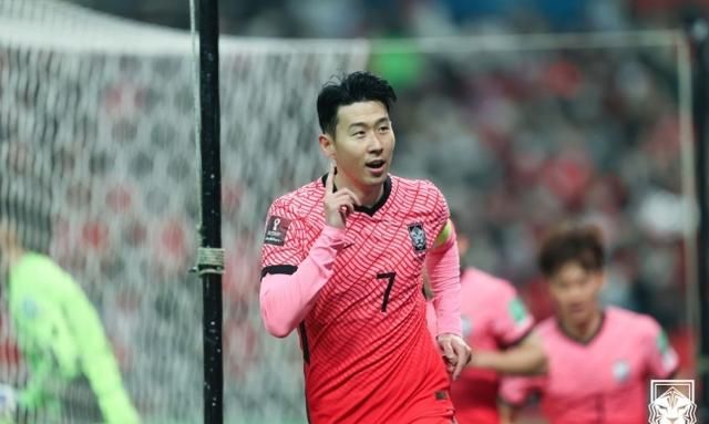 6万人狂欢！<a href=