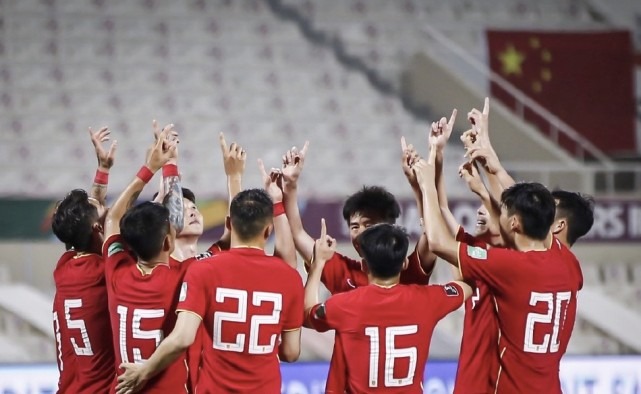 12强赛综述：国足助日本反超沙特！<a href=