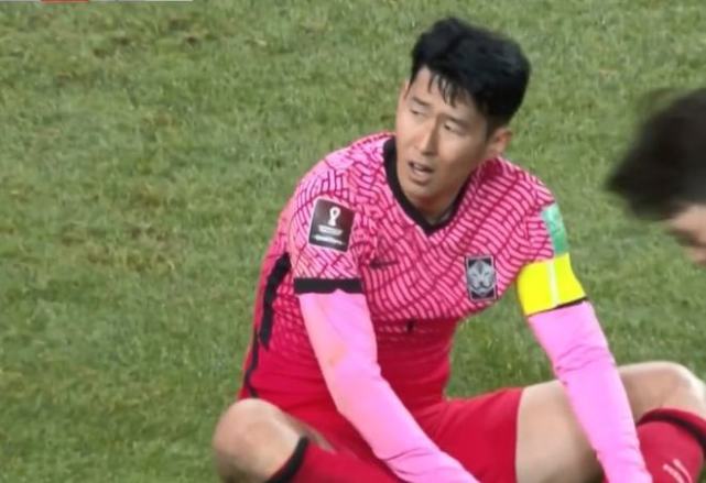 2-0！亚洲第1跌下榜首，<a href=