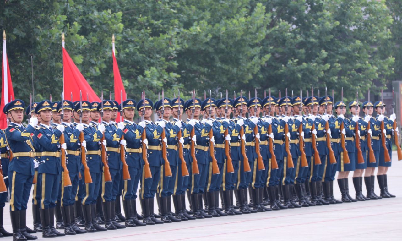 俄军仪仗队用SKS，<a href=