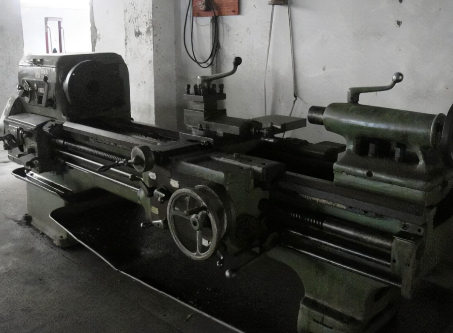 振奋，国产第一台机床问世，西方看后，只说一点也不比日本差