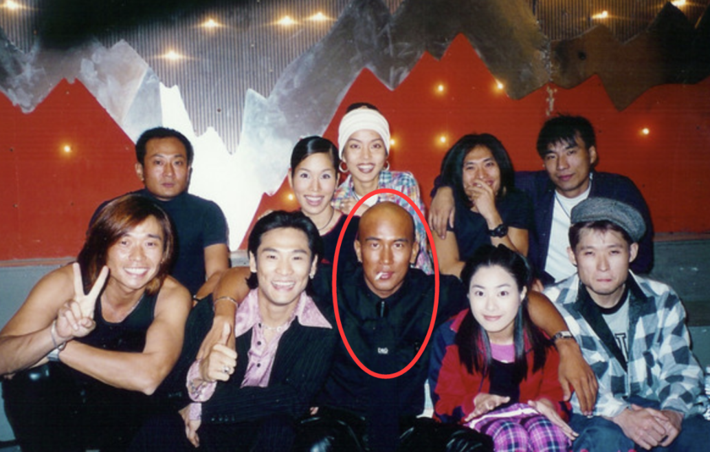 大s结婚17天，8人“登台唱戏”，真正的输家只有2人