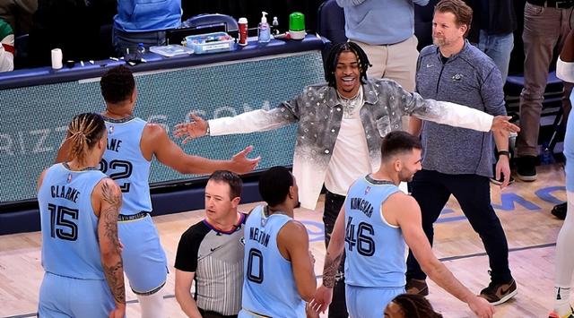 西部竞争白热化掘金独行侠悄然上升快船太阳陷入拉锯战