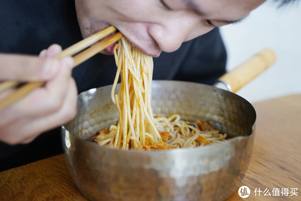 9款网红螺蛳粉测评,李子柒、好欢螺、霸蛮.......哪款最好吃?休闲区蓝鸢梦想 - Www.slyday.coM 9款网红螺蛳粉测评,李子柒、好欢螺、霸蛮.......哪款最好吃?休闲区蓝鸢梦想 - Www.slyday.coM