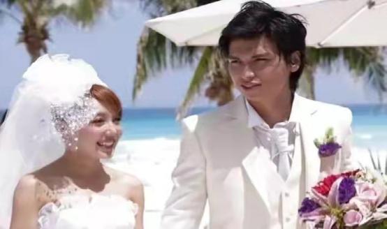 接受开放式婚姻的女星,有的多次无视老公出轨,是大度还是无奈?休闲区蓝鸢梦想 - Www.slyday.coM 接受开放式婚姻的女星,有的多次无视老公出轨,是大度还是无奈?休闲区蓝鸢梦想 - Www.slyday.coM