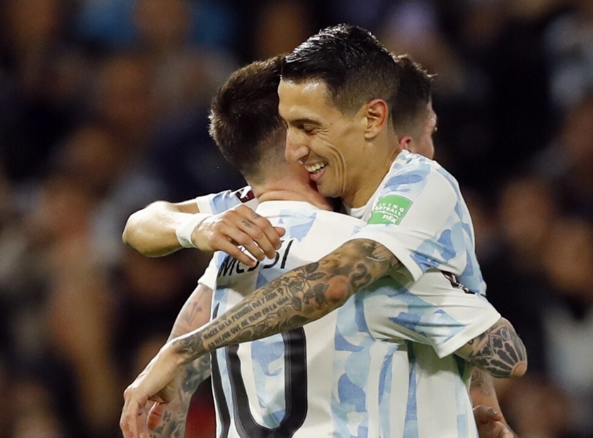 冰火两重天！梅西在大巴黎被球迷嘘，回到国家队球迷高唱赞歌