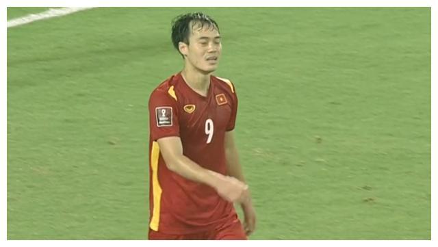 0-1小负，越南队又输球！世预赛排名或难超国足了