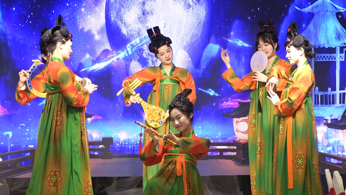 蔚蓝国际小姐选美比赛开启大美桂林之旅