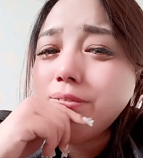 [转载]变性、一年吃死两人、不认爹妈，千万级网红，一个比一个荒唐