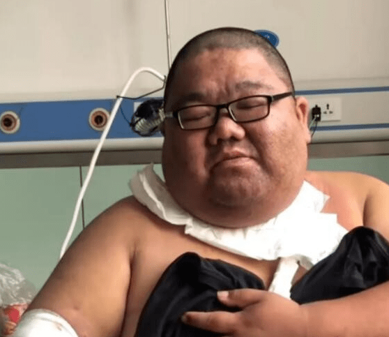 [转载]变性、一年吃死两人、不认爹妈，千万级网红，一个比一个荒唐