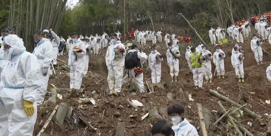 刚刚通报:坠机事故有新发现,东航已正式启动赔付工作休闲区蓝鸢梦想 - Www.slyday.coM 刚刚通报:坠机事故有新发现,东航已正式启动赔付工作休闲区蓝鸢梦想 - Www.slyday.coM
