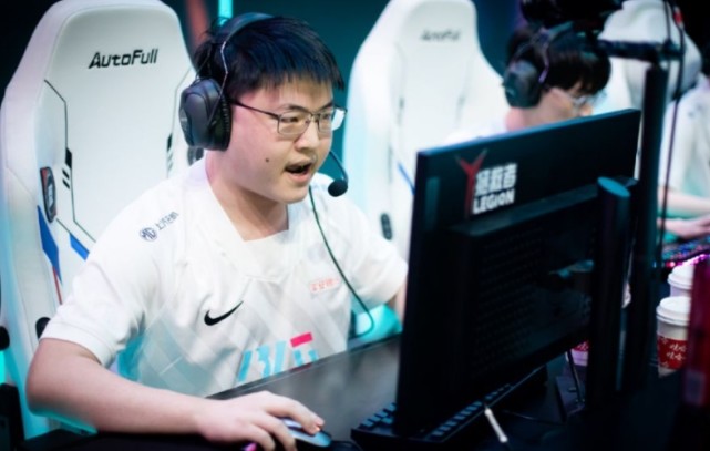 Uzi事件引国外重视，<a href=