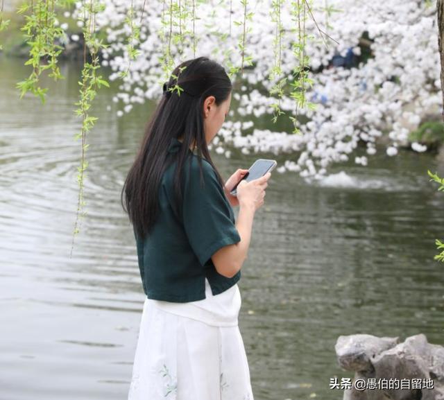 当年出轨的父亲骂我没教养,被我直接拉黑后,他又被继父“打脸”休闲区蓝鸢梦想 - Www.slyday.coM 当年出轨的父亲骂我没教养,被我直接拉黑后,他又被继父“打脸”休闲区蓝鸢梦想 - Www.slyday.coM