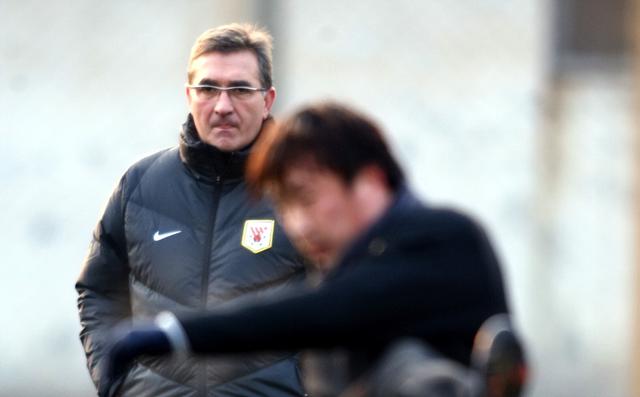 12强赛收官战:郑铮再遇恩师伊万,对阿曼交锋史国足占优休闲区蓝鸢梦想 - Www.slyday.coM 12强赛收官战:郑铮再遇恩师伊万,对阿曼交锋史国足占优休闲区蓝鸢梦想 - Www.slyday.coM