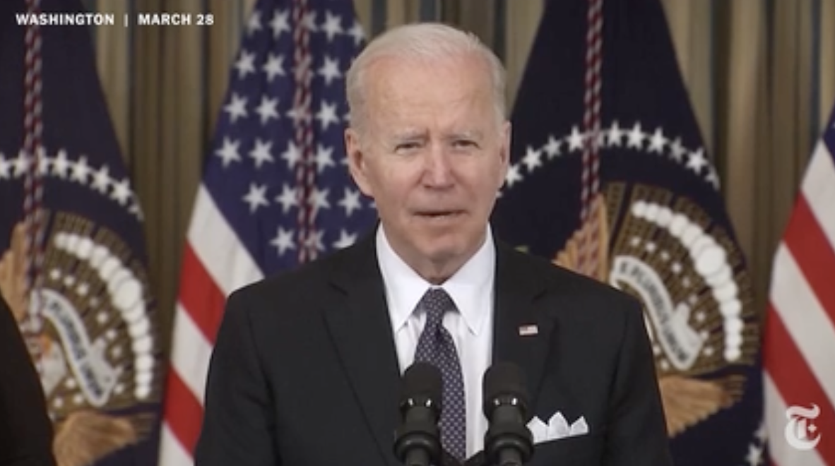 拜登发表演讲宣布5.8万亿美元预算案 视频截图