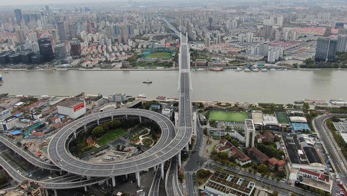 浦东封控首日,上海口岸进出口了些啥?揭秘货物通关AB班,不停摆是因伤不得休闲区蓝鸢梦想 - Www.slyday.coM 浦东封控首日,上海口岸进出口了些啥?揭秘货物通关AB班,不停摆是因伤不得休闲区蓝鸢梦想 - Www.slyday.coM