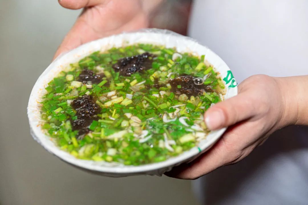 老西安的味道!20多年口碑米线老店!一代人的青春回忆!休闲区蓝鸢梦想 - Www.slyday.coM 老西安的味道!20多年口碑米线老店!一代人的青春回忆!休闲区蓝鸢梦想 - Www.slyday.coM