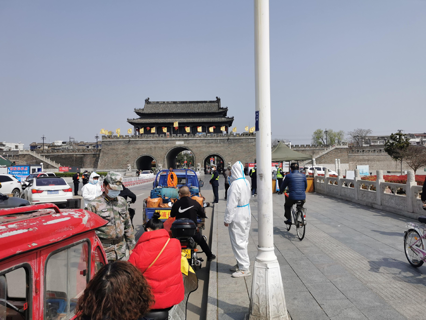 淮南:民兵支援疫情防控,助力构筑安全防线休闲区蓝鸢梦想 - Www.slyday.coM 淮南:民兵支援疫情防控,助力构筑安全防线休闲区蓝鸢梦想 - Www.slyday.coM