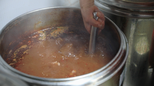 老西安的味道!20多年口碑米线老店!一代人的青春回忆!休闲区蓝鸢梦想 - Www.slyday.coM 老西安的味道!20多年口碑米线老店!一代人的青春回忆!休闲区蓝鸢梦想 - Www.slyday.coM