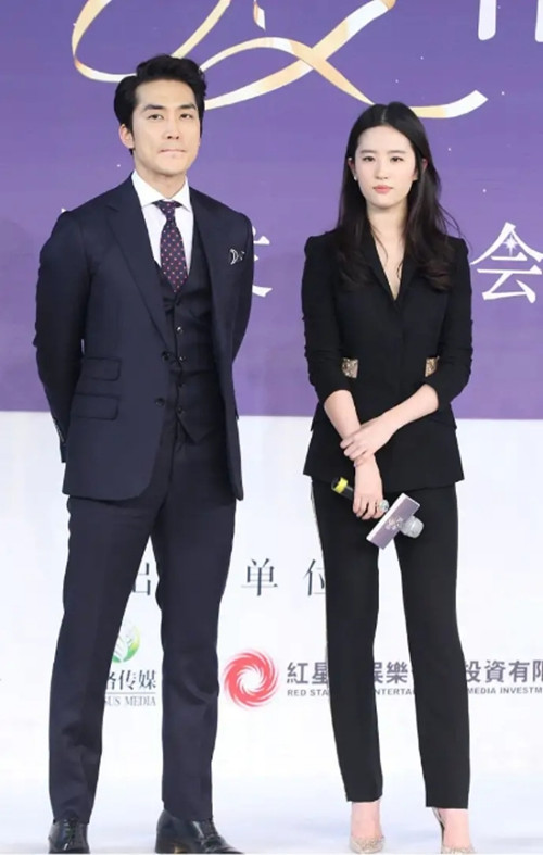 刘亦菲和<a href=