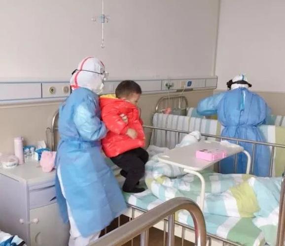 上海妇联回应婴幼儿被单独隔离哭闹休闲区蓝鸢梦想 - Www.slyday.coM 上海妇联回应婴幼儿被单独隔离哭闹休闲区蓝鸢梦想 - Www.slyday.coM