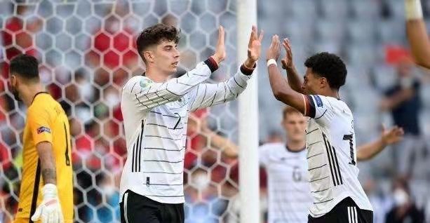 卡塔尔世界杯小组赛九大看点：梅西莱万金球之争,C罗复仇<a href=