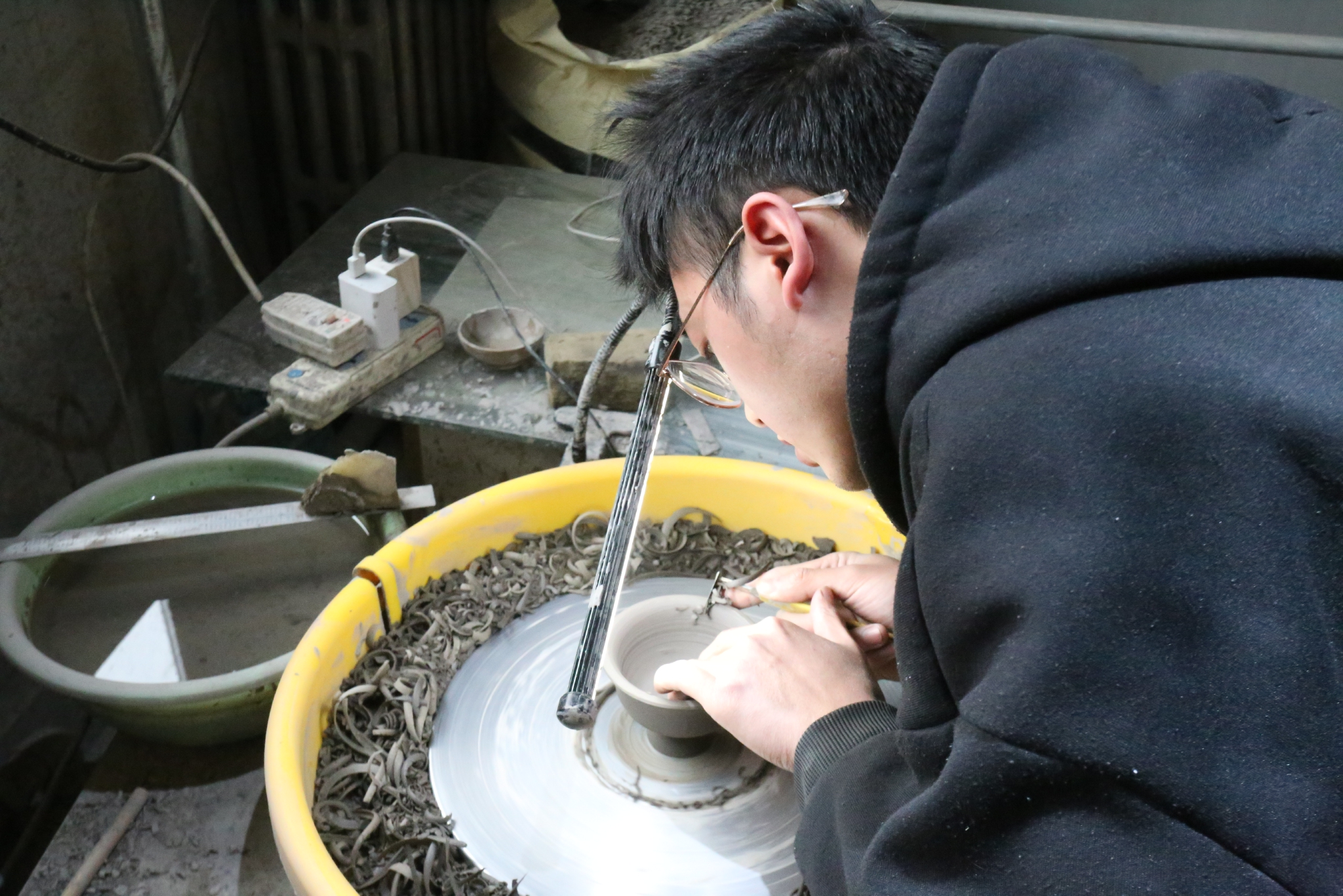 河北省海内外名人名企交流协会数位文学院院士古井陉窑采风