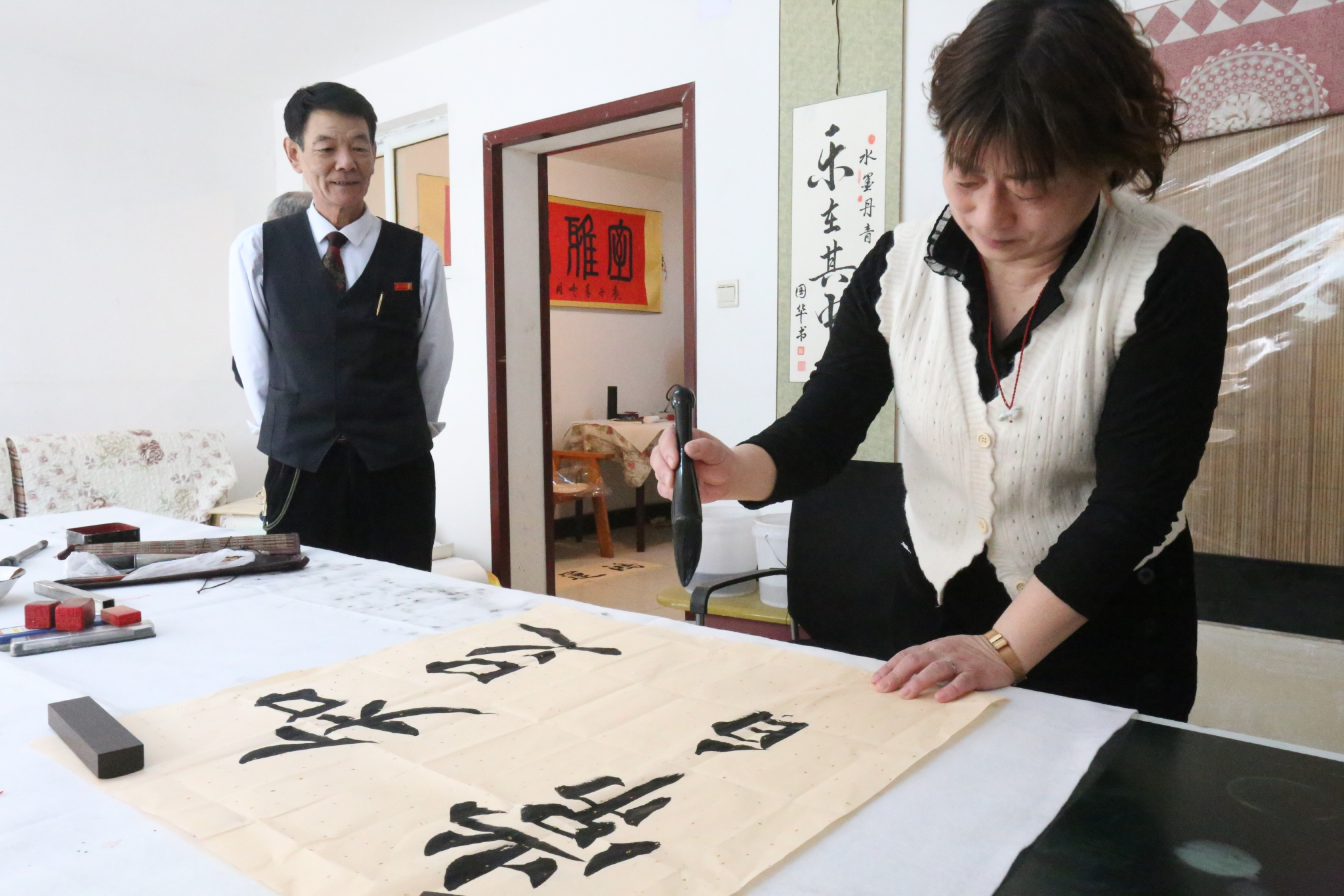 春风里书画名家送文化入乡村走进塔元庄