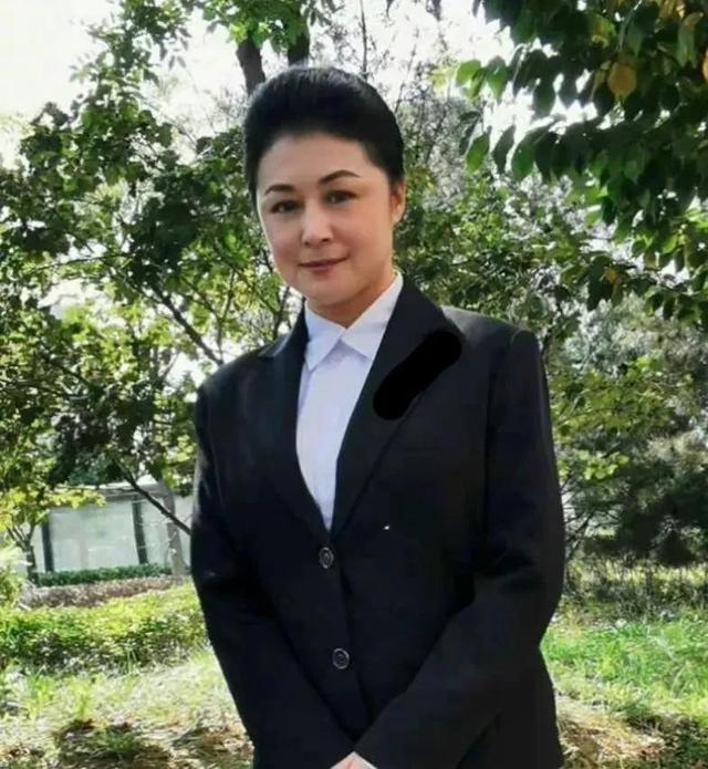 清明节前,张学松在社交平台悼念于月仙,因被隔离无法现场祭拜她休闲区蓝鸢梦想 - Www.slyday.coM 清明节前,张学松在社交平台悼念于月仙,因被隔离无法现场祭拜她休闲区蓝鸢梦想 - Www.slyday.coM