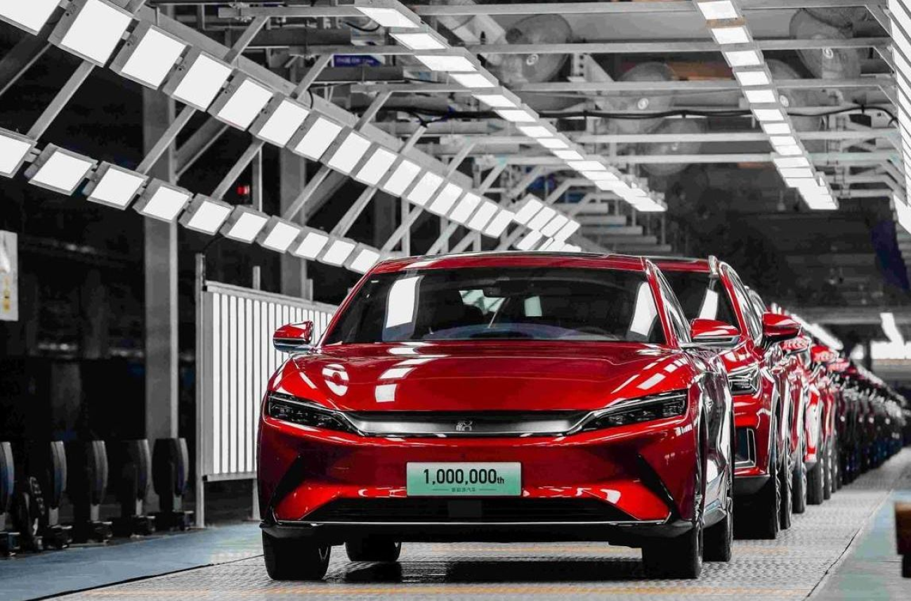 中国新能源“霸主”,月销量超10万辆,全面停止燃油车生产!休闲区蓝鸢梦想 - Www.slyday.coM 中国新能源“霸主”,月销量超10万辆,全面停止燃油车生产!休闲区蓝鸢梦想 - Www.slyday.coM