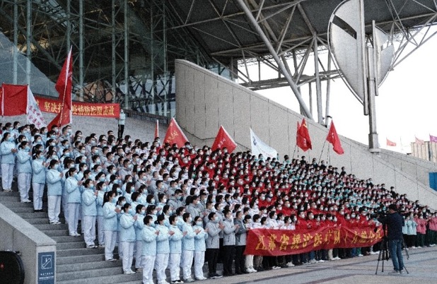 上海全市核酸检测!万名医护驰援 军队驰援休闲区蓝鸢梦想 - Www.slyday.coM 上海全市核酸检测!万名医护驰援 军队驰援休闲区蓝鸢梦想 - Www.slyday.coM