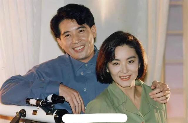 功夫巨星因呼吸困难清明当天去世,女儿因疫情被挡在加拿大回不来休闲区蓝鸢梦想 - Www.slyday.coM 功夫巨星因呼吸困难清明当天去世,女儿因疫情被挡在加拿大回不来休闲区蓝鸢梦想 - Www.slyday.coM